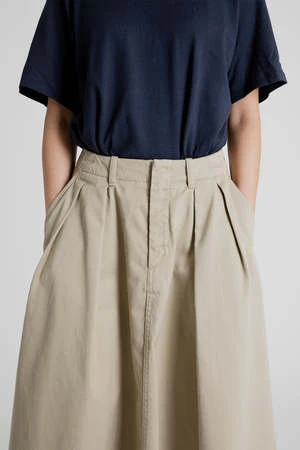 NanamicaWomen's Chino Skirt - Khaki 7 NanamicaWomen's Chino Skirt - Khaki - Image 7