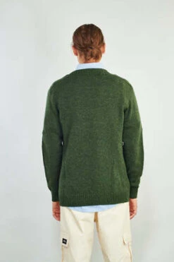 Country Of OriginPure New Wool Seamless Crew - Dark Green