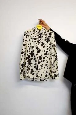 MarniPoplin Shirt - Abstract Cow Spots -Garmentory Clothing Shop Marni Poplin Shirt Abstract Cow Spots 20220719060335