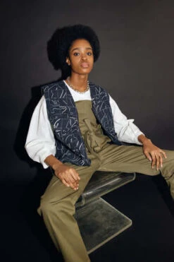 Eve GravelUnisex Eve Gravel Georges Vest - Multi -Garmentory Clothing Shop Unisex Eve Gravel Georges Vest Multi 20221114161642 1